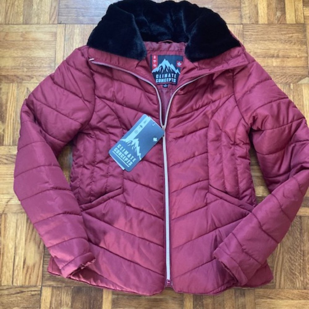 NWT Climate Concepts Puffer Winter Jacket in in Burgundy with Faux Fur, Size Med